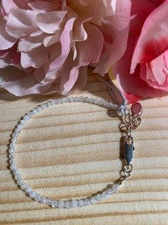 Dragonfly 7 Design Pale Cape Amethyst Bracelet