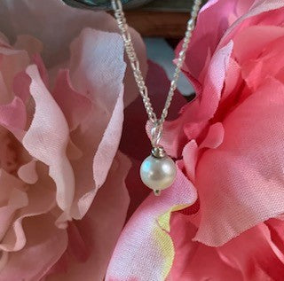 Petite Fresh Water Pearl Necklace